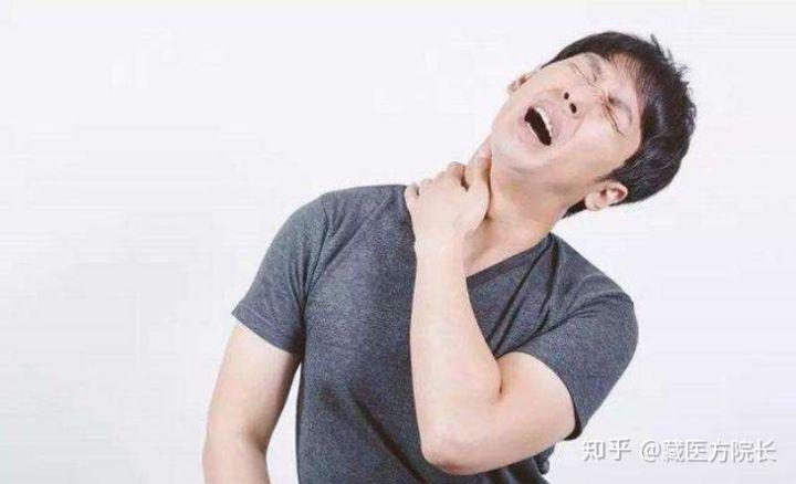 打哈欠脖子抽筋怎么回事 王桂荣关于颈部的小知识