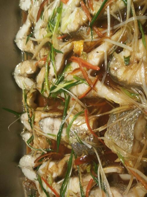 酱油蒸小海鱼的制作方法