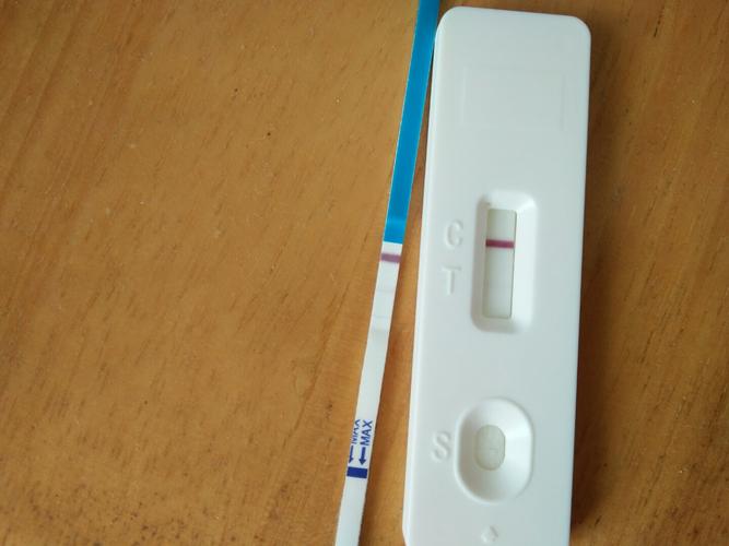 验孕棒一深一浅虚惊一场 大连市终礼婷：关于试纸的科学普及