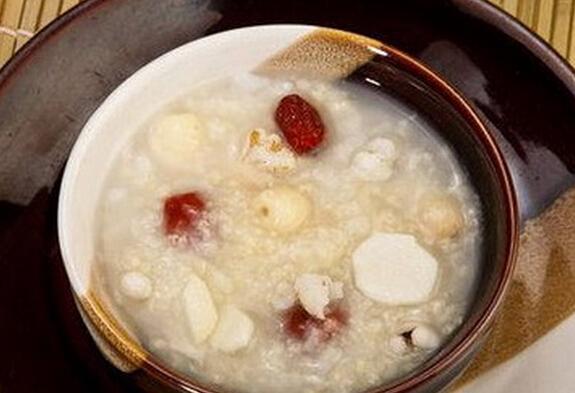 健脾养胃粥有哪些粥 大同市云丽婵:关于莲子的专家文章