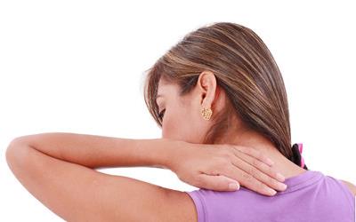 颈椎病会导致腿软吗？