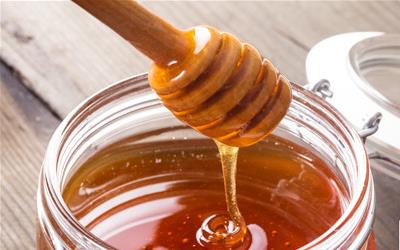 黑色蜂蜜是怎么产生的 2014阿拉尔市盛璐馨专家推荐