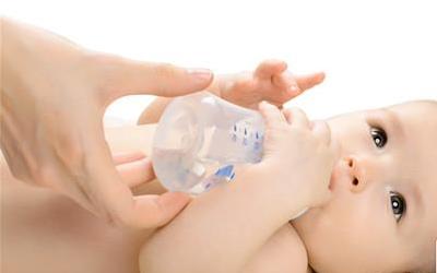 宝宝脱水有哪些症状