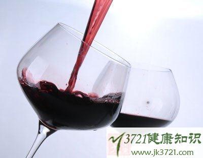 高血压冠心病能喝红酒吗 2003锦州市林秋桂精选文章